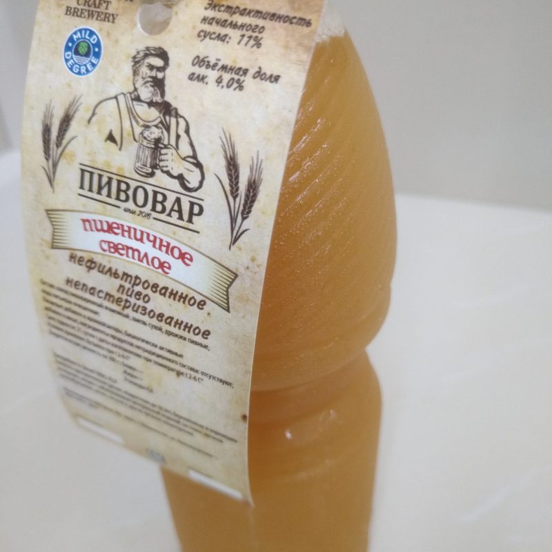 Пивовар пшеничное светлое 1л